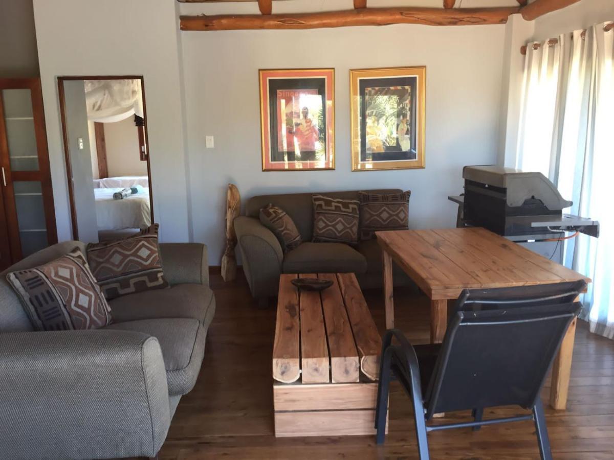 Eclectic Beach Retreat Cabo Nhamua Екстериор снимка