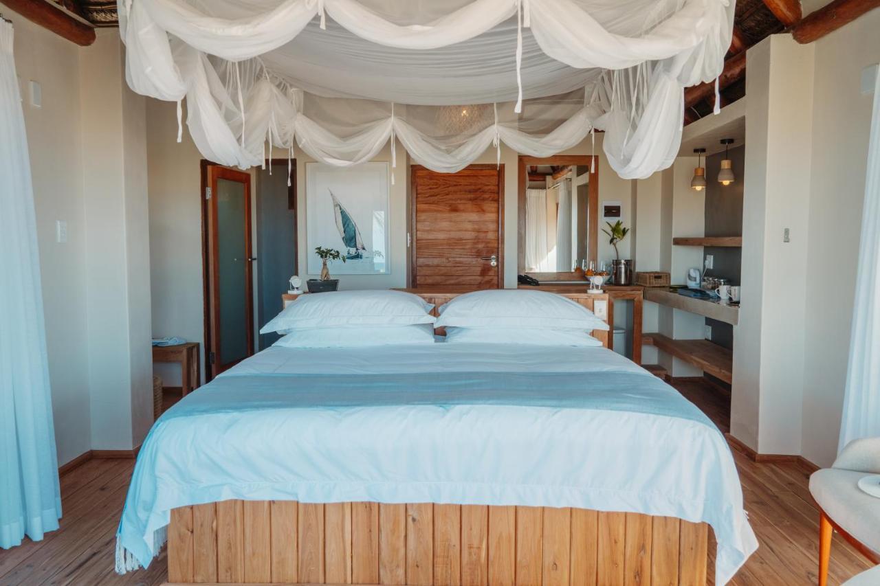 Eclectic Beach Retreat Cabo Nhamua Екстериор снимка